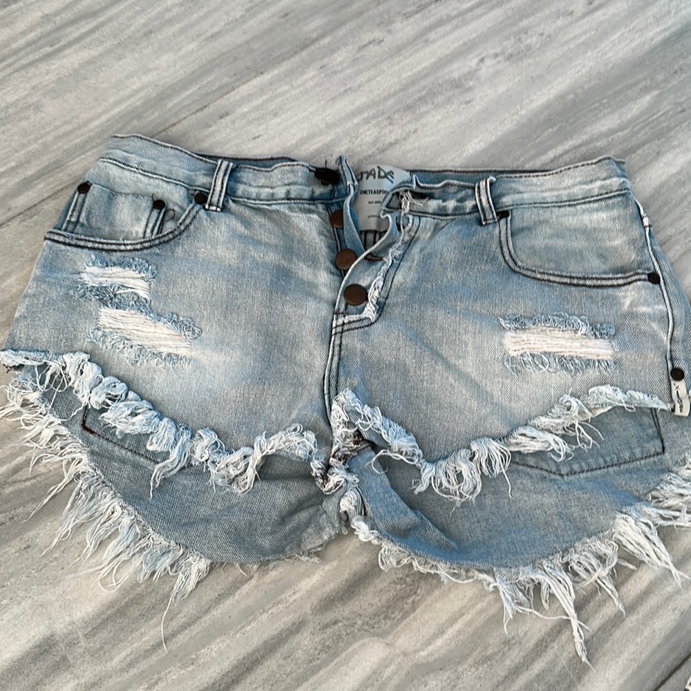 one teaspoon brandos jean shorts size 30
